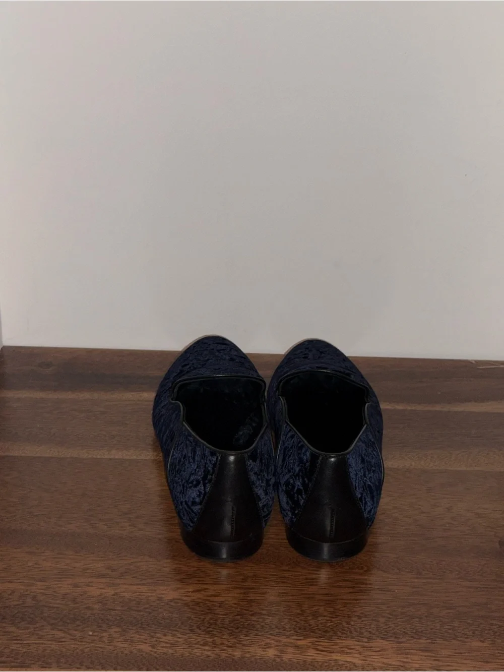 M.Gemi Women’s Blue Crushed Velvet Made in Italy Loafer Slip On Flats EU 40 US 9